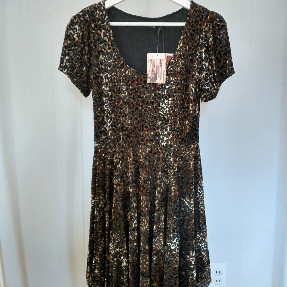 MinkPink Leopard Print Skater Dress - S - NWT